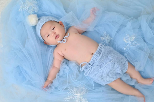 临夏孕妇肚子上长红点
